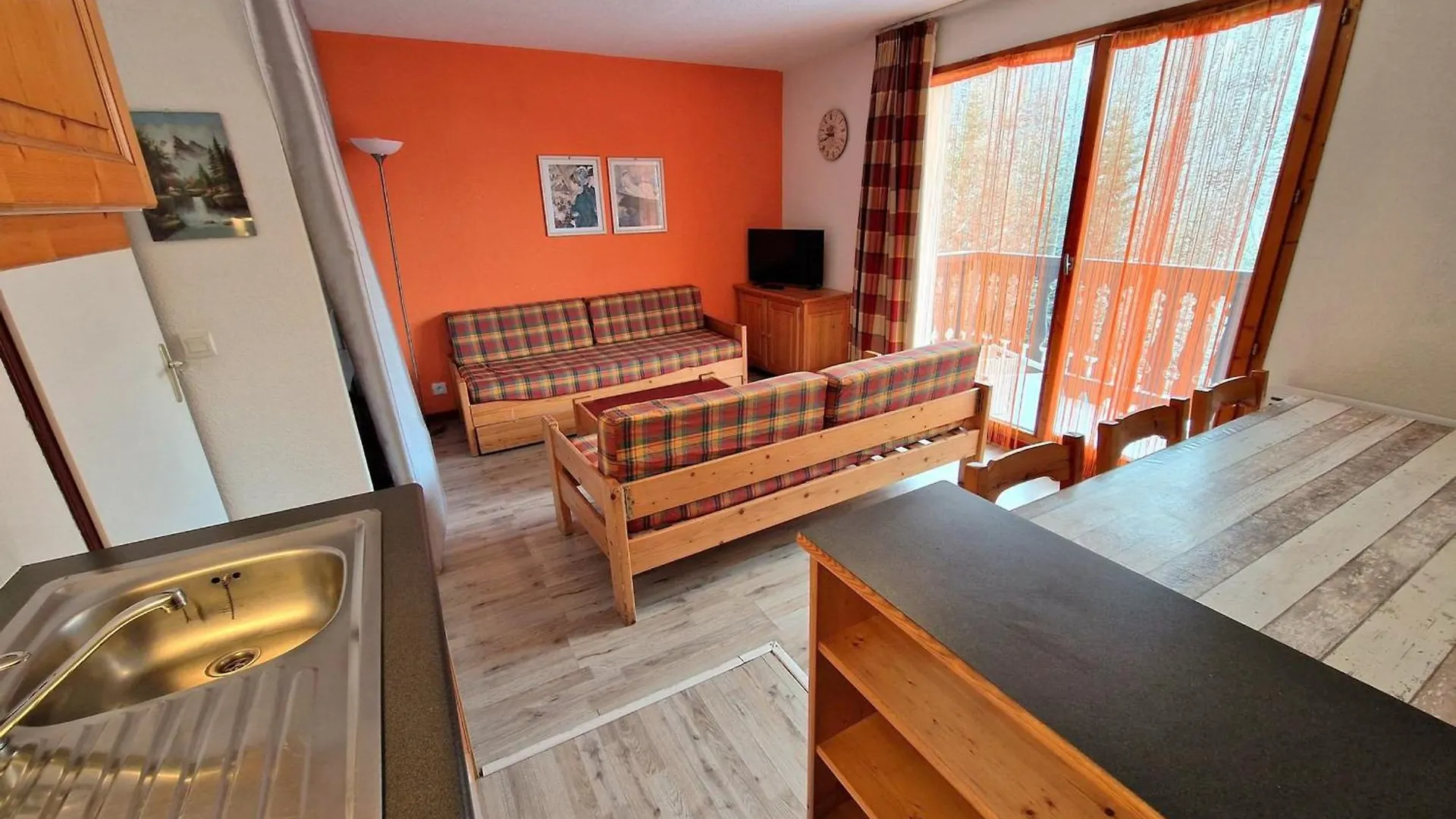 Appartement 42M², 2 Pieces + Cabine, 6-8 Pers, Coeur De Station, Proche Pistes Et Commerces - Fr-1-265-195 Valfrejus
