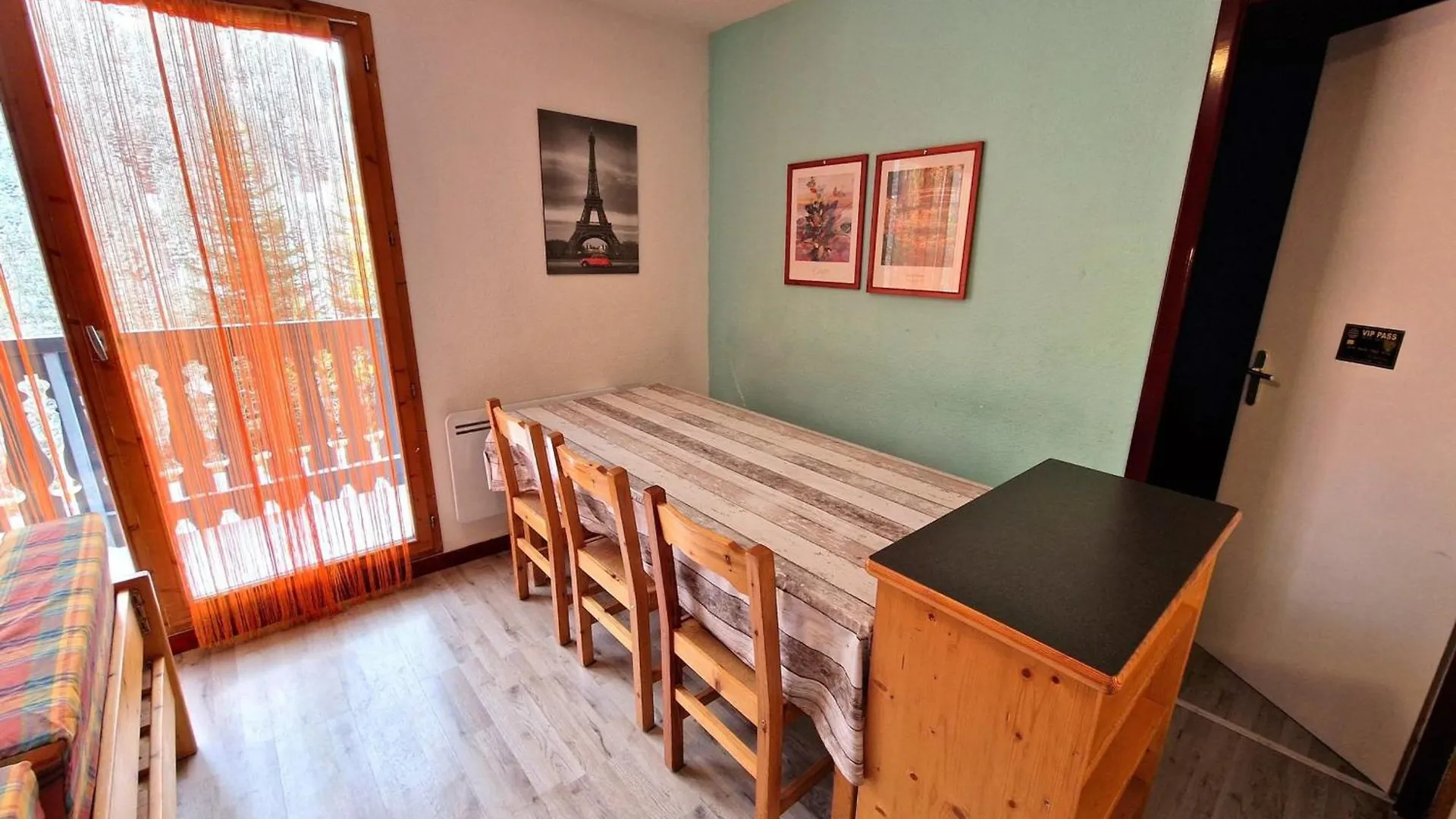 Appartement 42M², 2 Pieces + Cabine, 6-8 Pers, Coeur De Station, Proche Pistes Et Commerces - Fr-1-265-195 Valfrejus Apartment